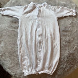 Kissy kissy preemie converter gown